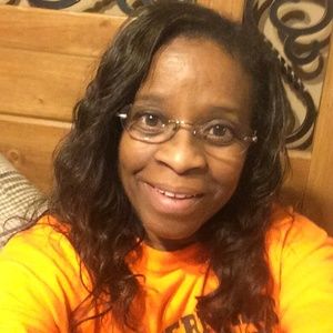 Meet your Posher, Vicki